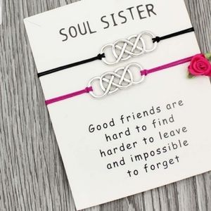 Adorable friendship bracelets with a saying